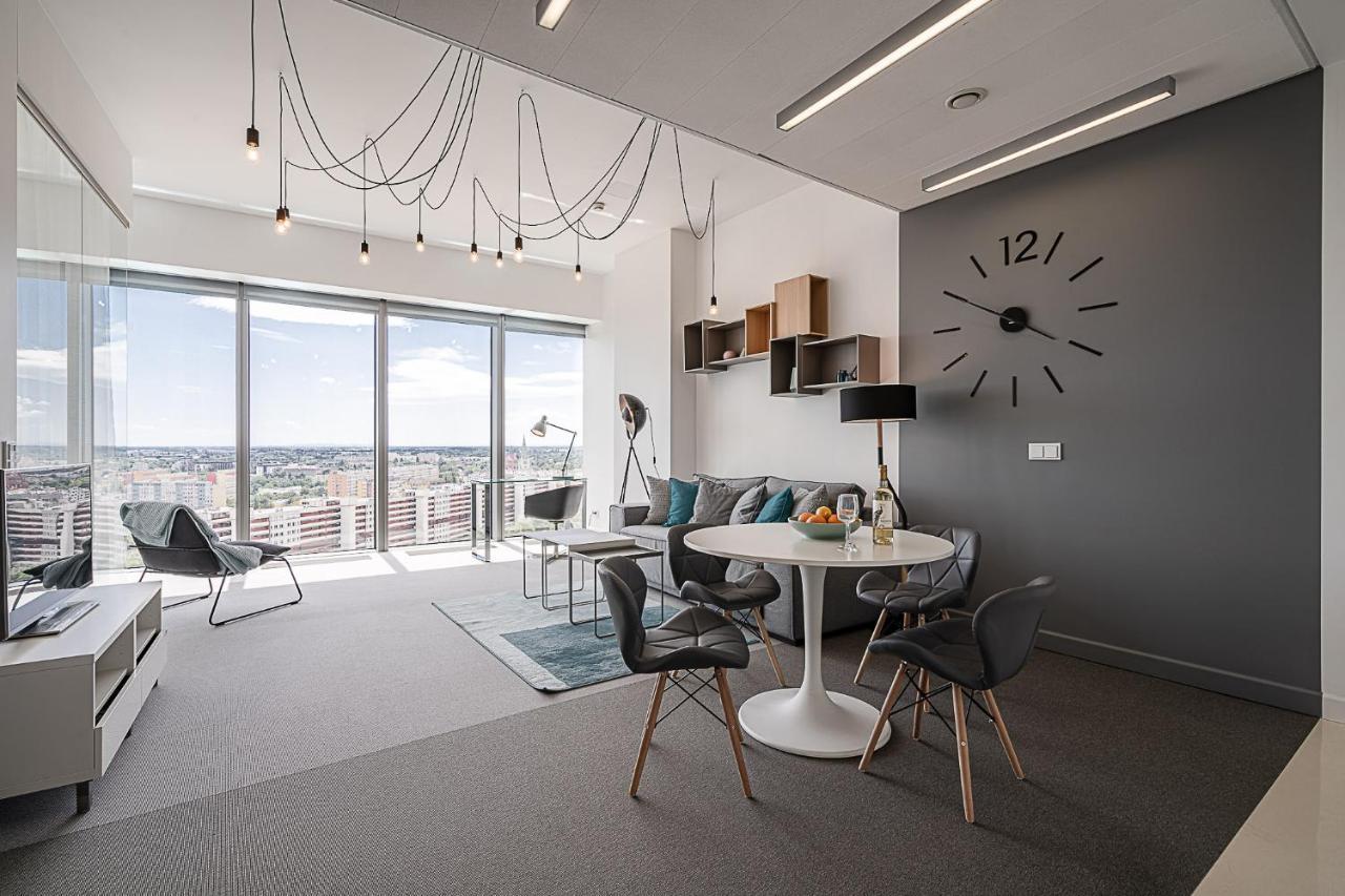Rentplanet - Apartament Sky Tower Breslavia Exterior foto