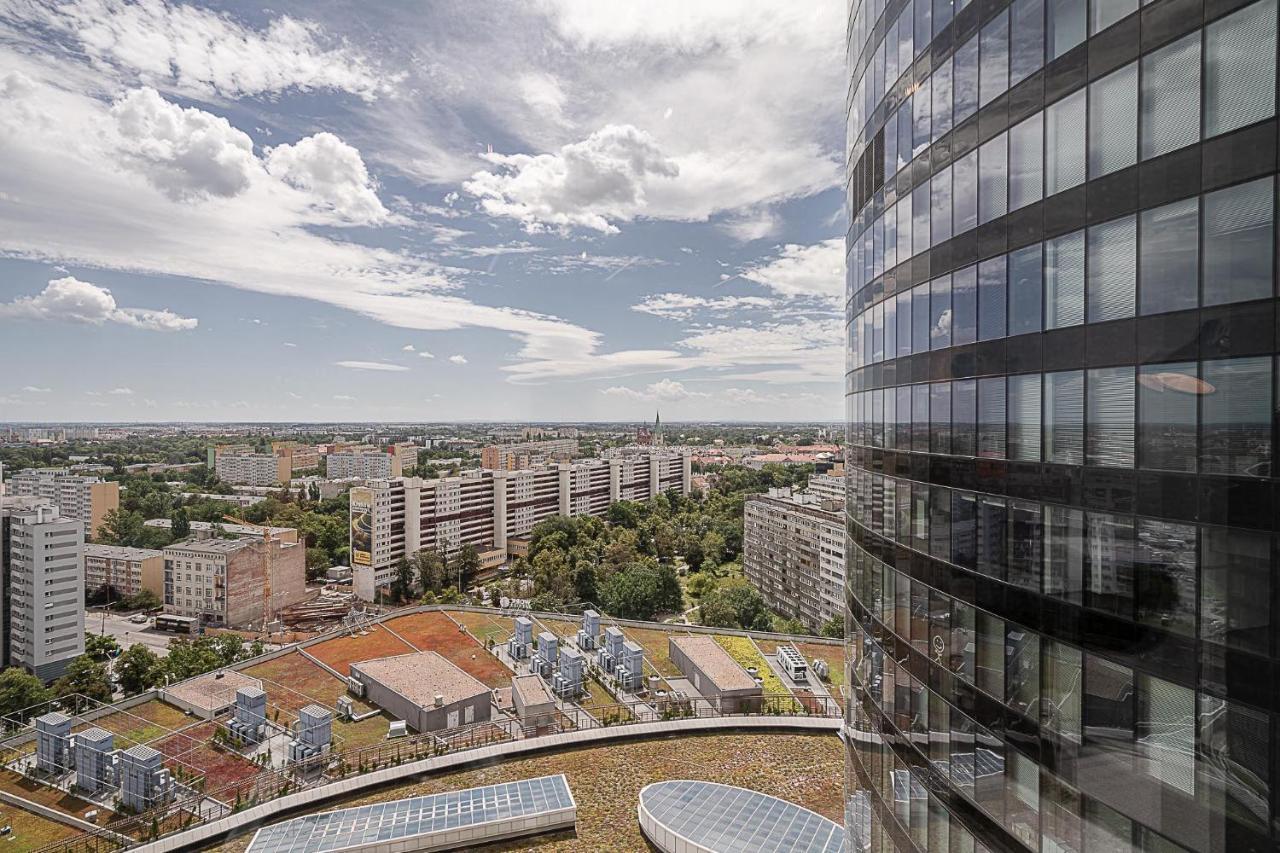 Rentplanet - Apartament Sky Tower Breslavia Exterior foto